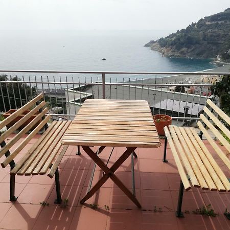 Bonassola Vista Mare Apartment Luaran gambar